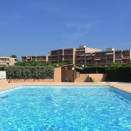 아파트 Avec Piscine, Tennis Et Acces Direct - 3 Couchages, Terrasse, Parking - - Fr-1-251-702